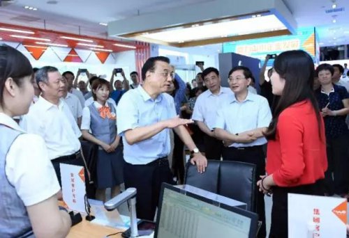 李克强鼓励三大运营商：进一步挖掘潜力提速降费